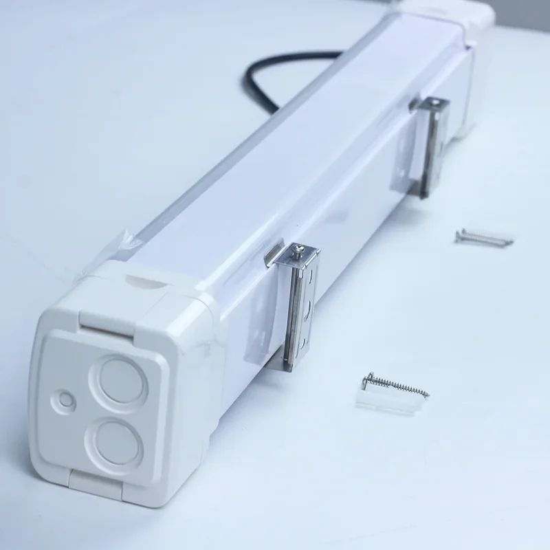 0W Tri-Proof LED Linearleuchte – Outdoor Lighting Warehouse Bewertung und Preis